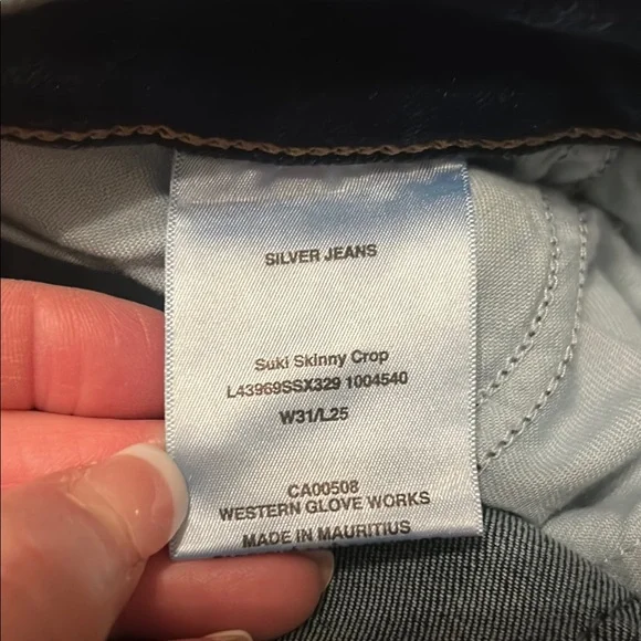 🆕Silver Jeans⭐️NWT⭐️Blue Skinny Crop Midrise Curvy SUKI JEANS Size 31 - Picture 8 of 14